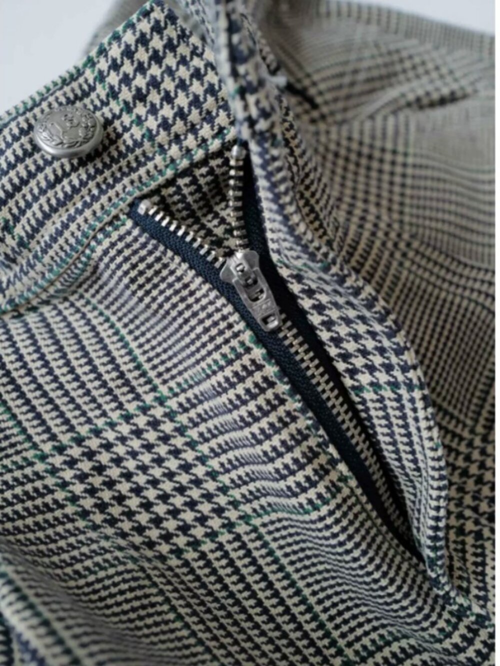 NWT R13 Jesse Carpenter Short - Prince of Wales Grey Check - Picture 7 of 9